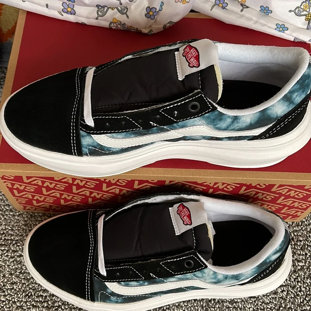 Vans WMNS Old Skool Over Tie-Dye Black/Multi VN0A7Q5EBMV Platforms